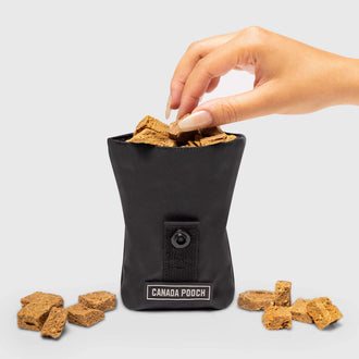 Treat Pouch in Black, Canada Pooch Dog Walking Essential|| color::black|| size::na