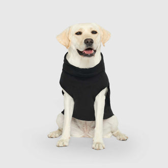 Easy On Stretch Fleece in Black, Canada Pooch Dog Sweater|| color::black|| size::22|| name:: Lilo the Labrador Retriever|| weight::56