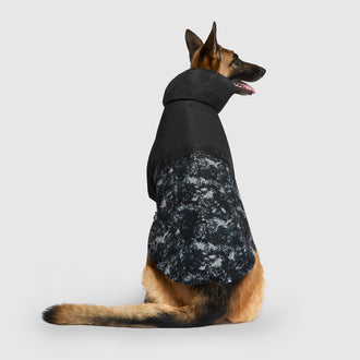 Rain Ready Packable Raincoat, Canada Pooch Raincoat|| color::black|| size::28|| name:: Korra the German Shepherd|| weight::90